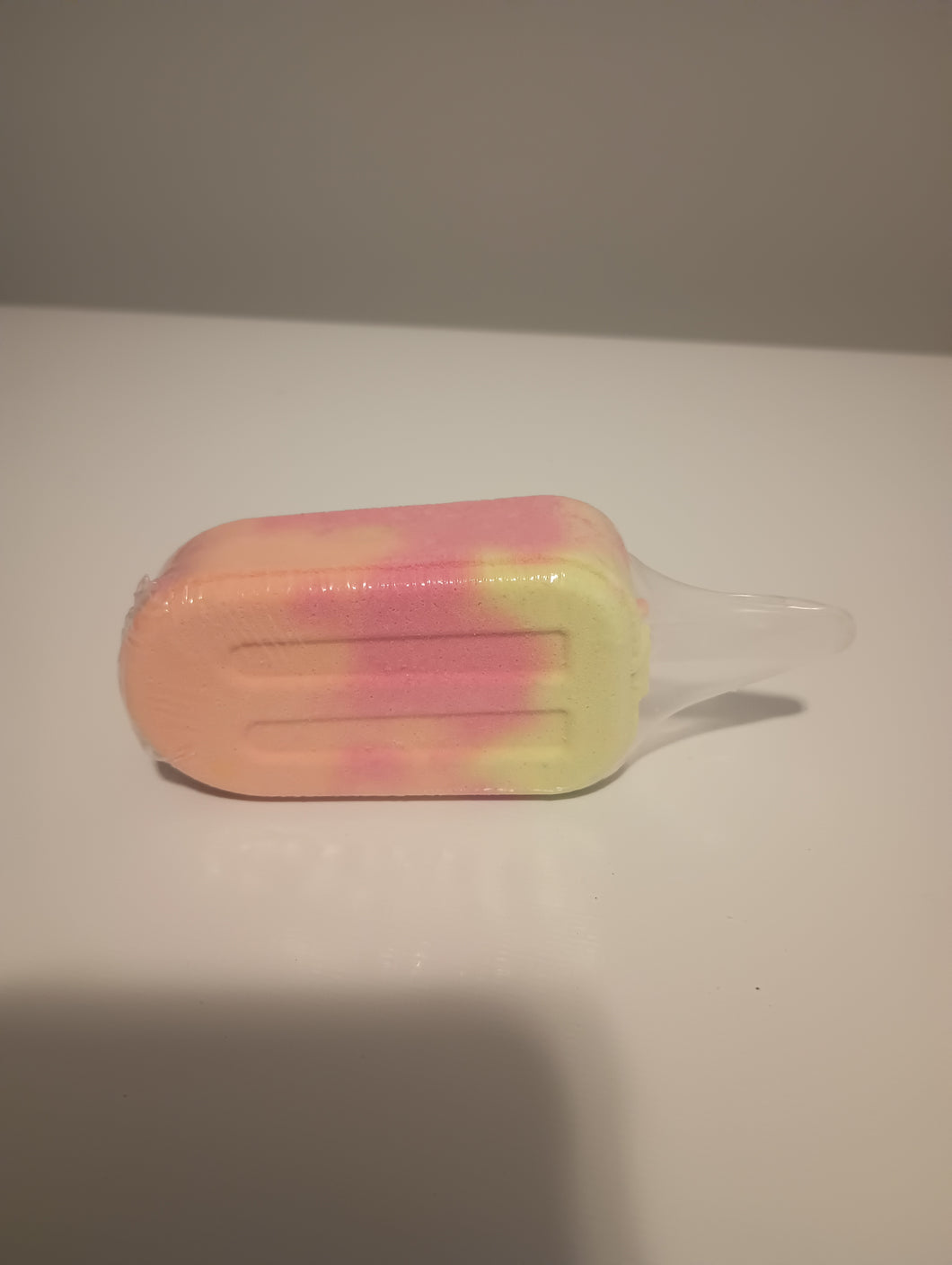 Popsicle flavor bath bomb